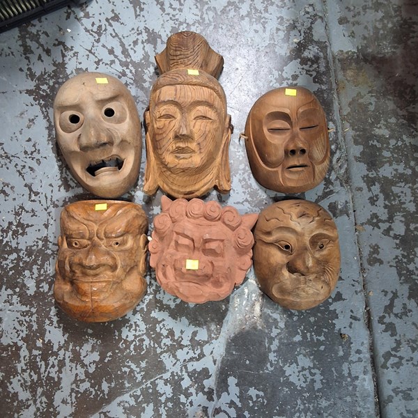 Lot 1083 - MASKS