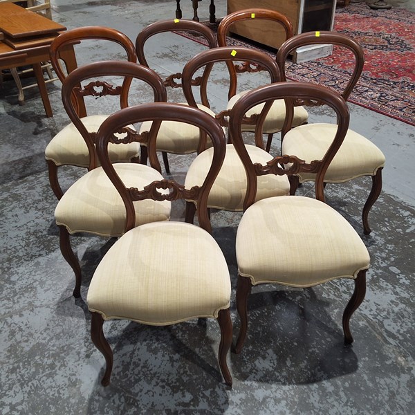 Lot 117 - DINING CHAIRS