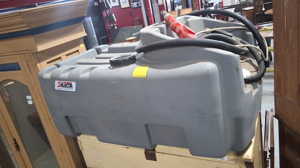 Lot 284 - DIESEL FUEL CELL