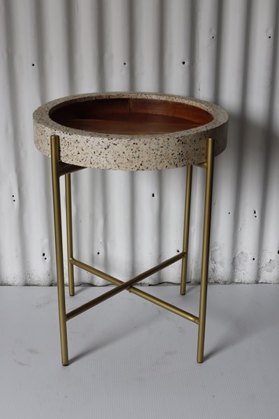 Lot 111 - SIDE TABLE