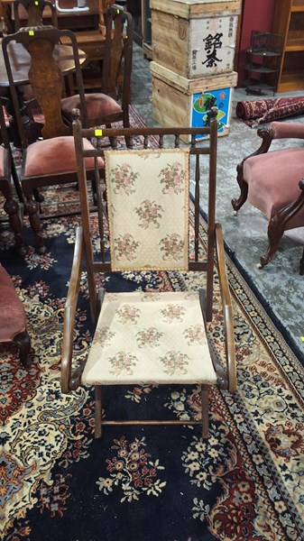 Lot 163 - FOLDING CHAIR