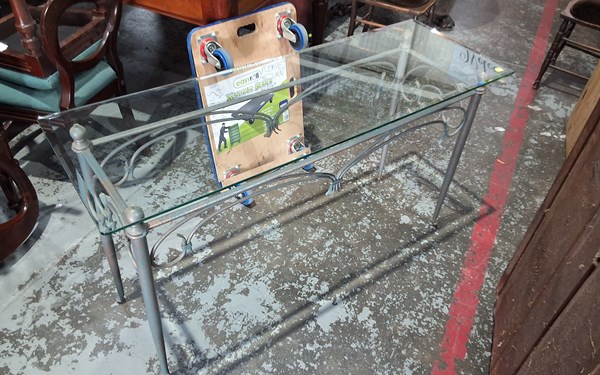 Lot 22 - CONSOLE TABLE