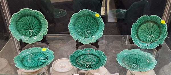 Lot 1219 - WEDGWOOD PLATES