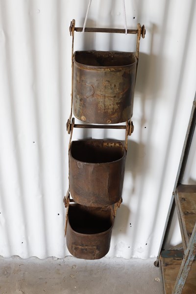 Lot 86 - WELL BUCKET PLANTER