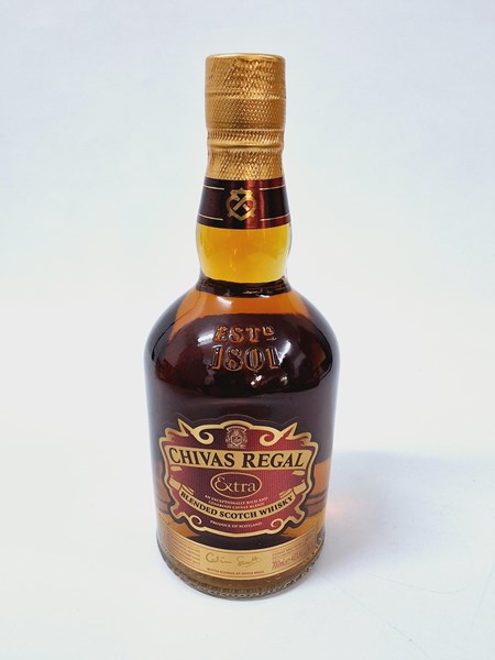 Lot 79 - CHIVAS REGAL EXTRA