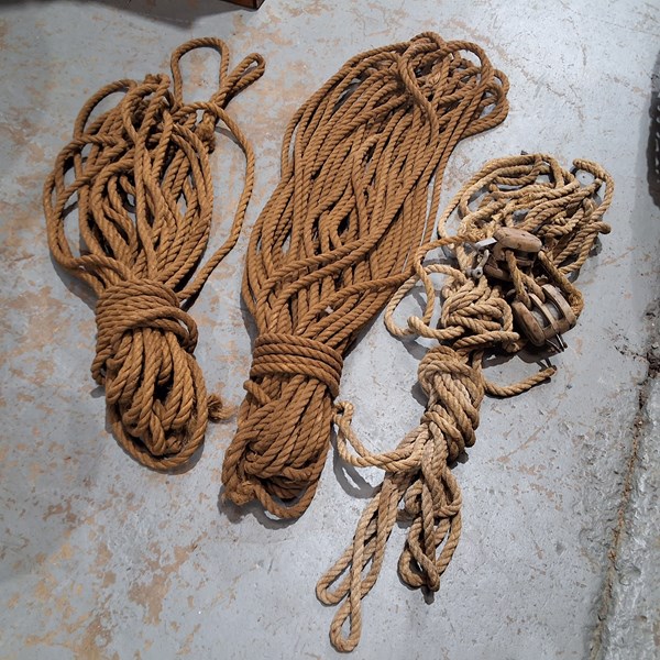 Lot 285 - ROPE LOT