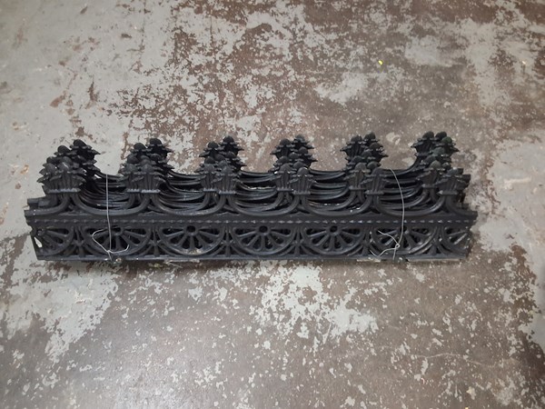 Lot 34 - FRETWORK