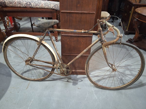 Lot 249 - MALVERN STAR BICYCLE