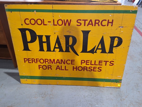 Lot 10 - ADVERTISING SIGN