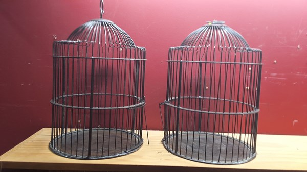 Lot 79 - BIRD CAGES