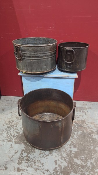 Lot 107 - BUCKETS