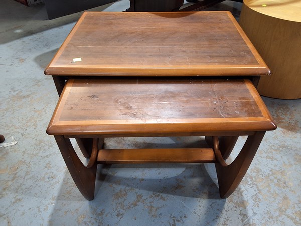 Lot 259 - NEST OF TABLES