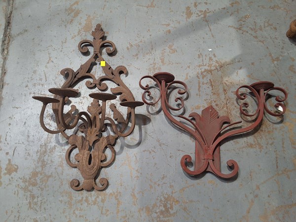 Lot 76 - SCONCES