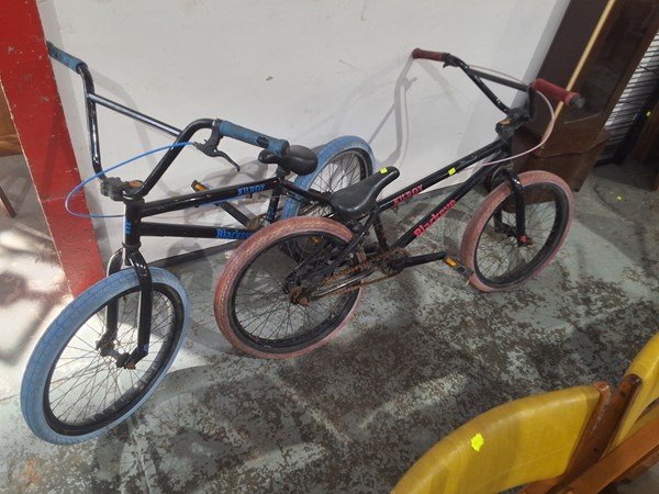 Lot 246 - BMX BIKES