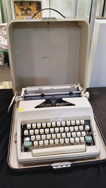 Lot 1334 - OLYMPIA TYPEWRITER