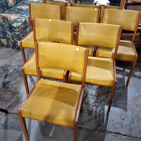 Lot 215 - DINING CHAIRS