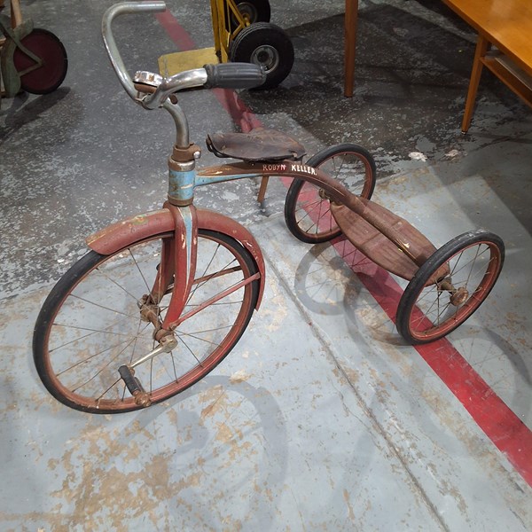 Lot 415 - TRICYCLE