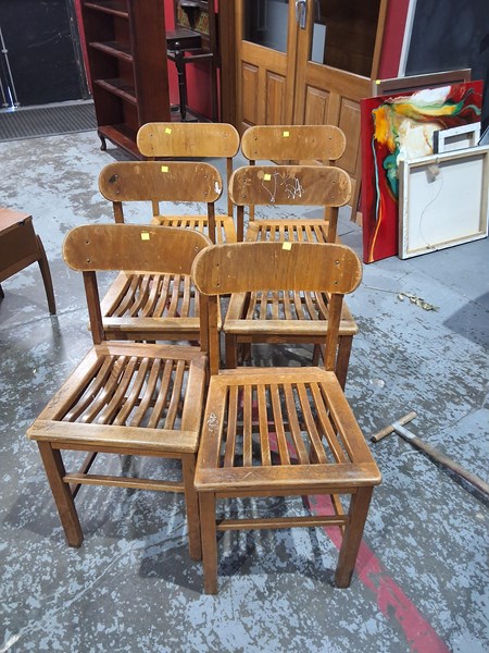 Lot 84 - CHAIRS