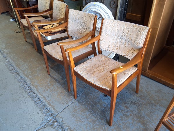 Lot 385 - ARMCHAIRS