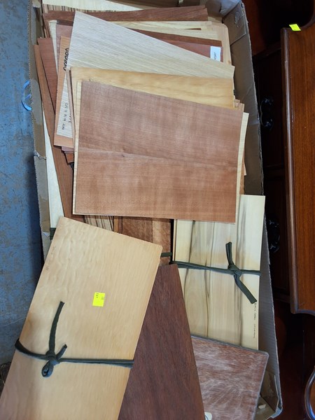 Lot 280 - VENEER