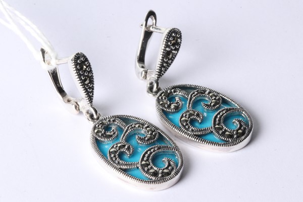 Lot 1036 - SILVER EARRINGS