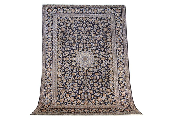 Lot 16 - KASHAN RUG