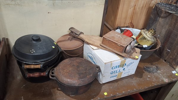 Lot 245 - CAMP POTS