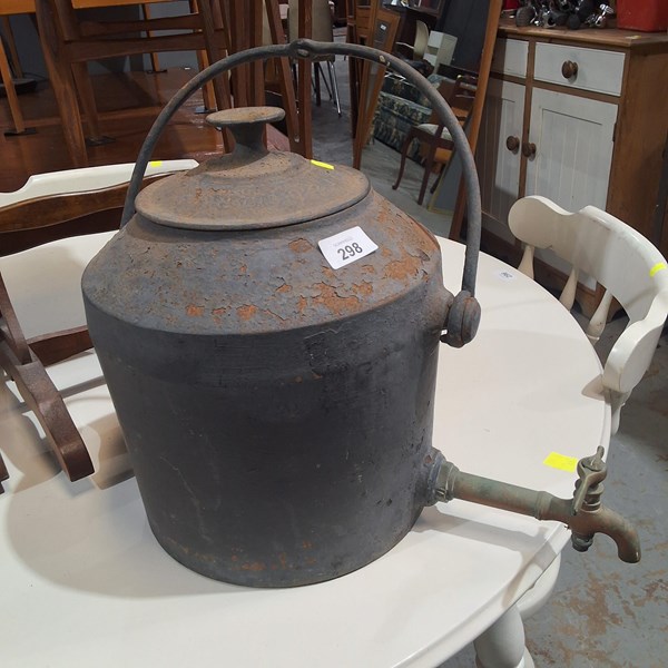 Lot 298 - WATER FOUNTAIN