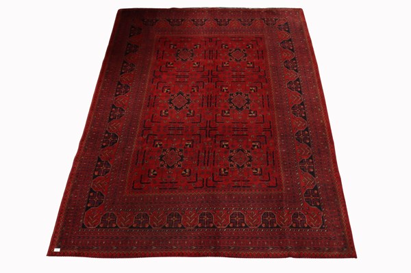 Lot 4 - AFGHAN ANSARI RUG