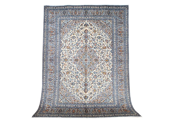 Lot 113 - ISFAHAN KASHAN RUG