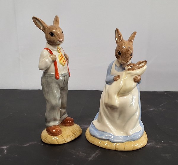 Lot 1191 - THE BUNNYKINS FAMILY