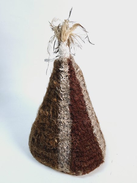 Lot 1064 - LARDIL DANCE HAT