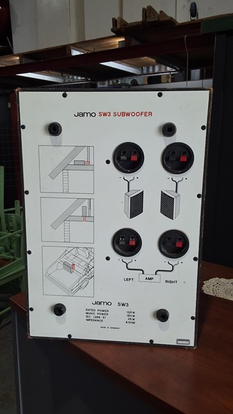 Lot 333 - SUBWOOFER