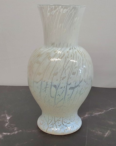 Lot 1316 - KOSTA BODA VASE