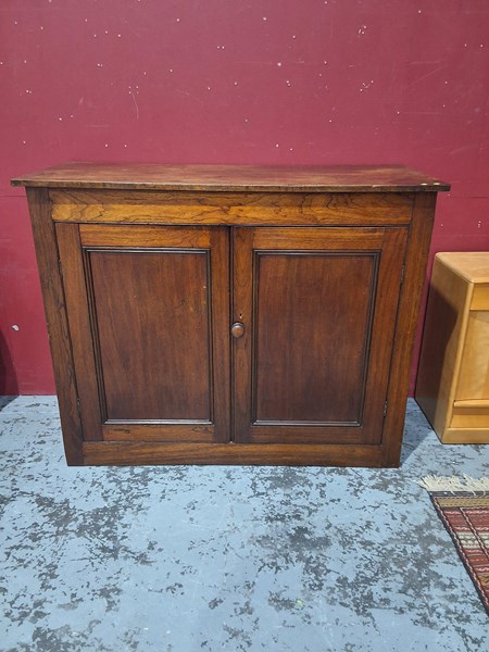 Lot 37 - CUPBOARD