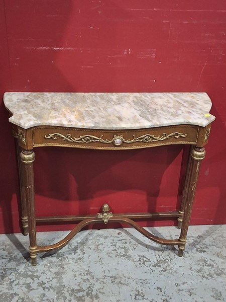 Lot 139 - CONSOLE TABLE