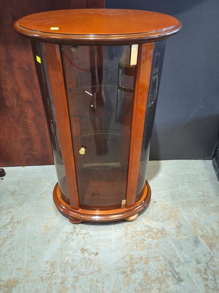 Lot 345 - DISPLAY CABINET