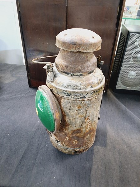 Lot 1298 - RAIL LAMP