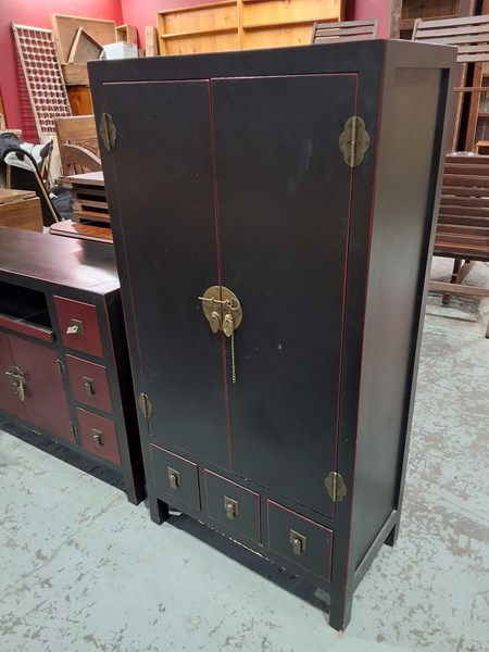 Lot 367 - CABINET