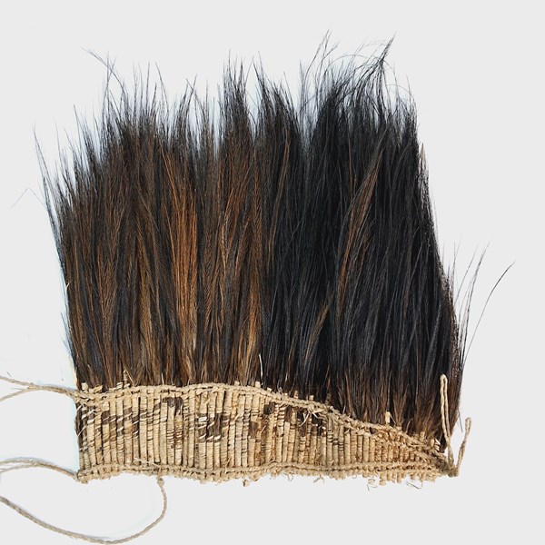 Lot 1067 - CASSOWARY FEATHER HEADDRESS