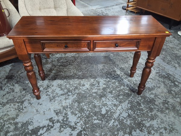 Lot 60 - HALL TABLE