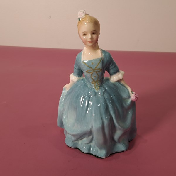 Lot 1022 - ROYAL DOULTON FIGURE