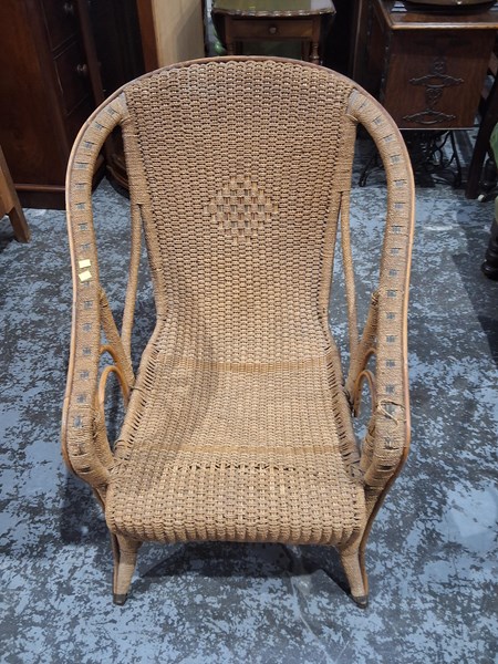 Lot 156 - CHAIR