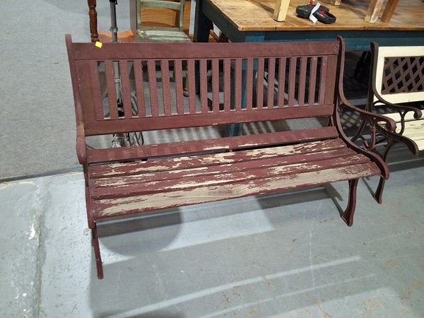 Lot 276 - GARDEN BENCH