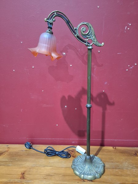 Lot 50 - LAMP