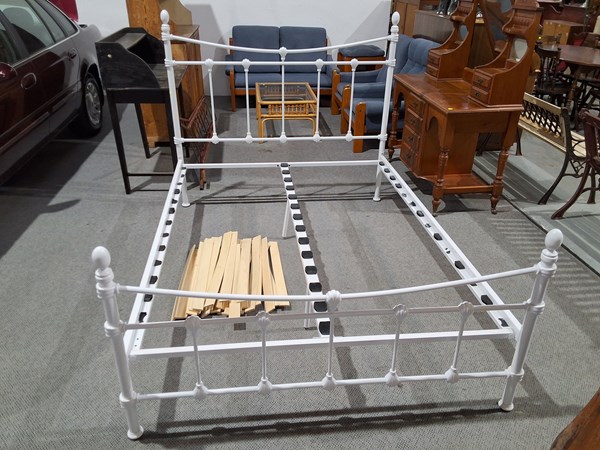 Lot 278 - DOUBLE BED FRAME