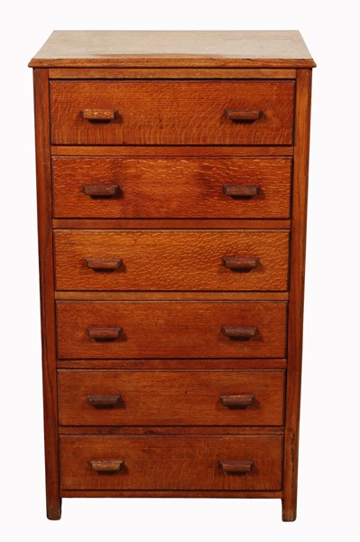 Lot 241 - TALLBOY CHEST OF DRAWERS