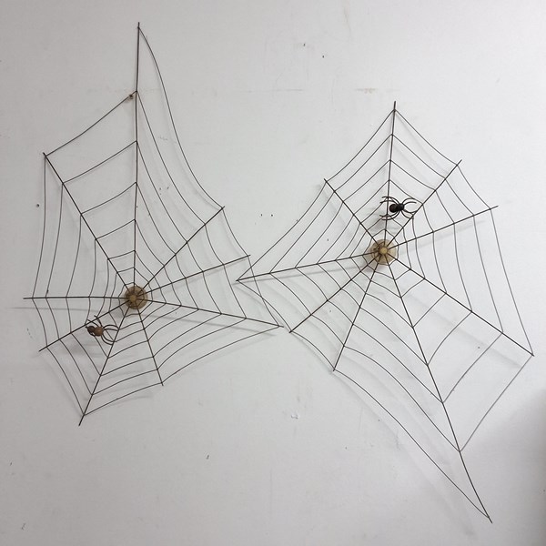 Lot 1247 - SPIDERWEB SCULPTURES