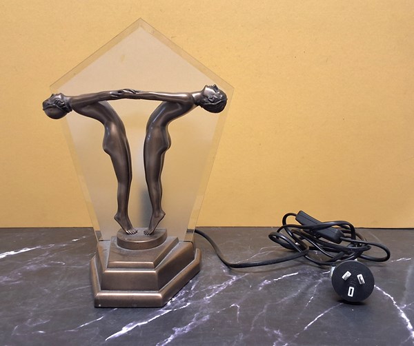 Lot 1214 - TABLE LAMP