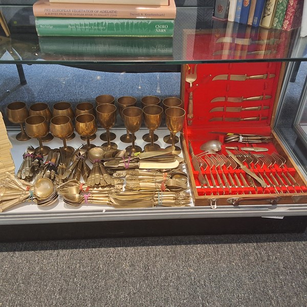 Lot 1182 - CUTLERY & STEMWARE